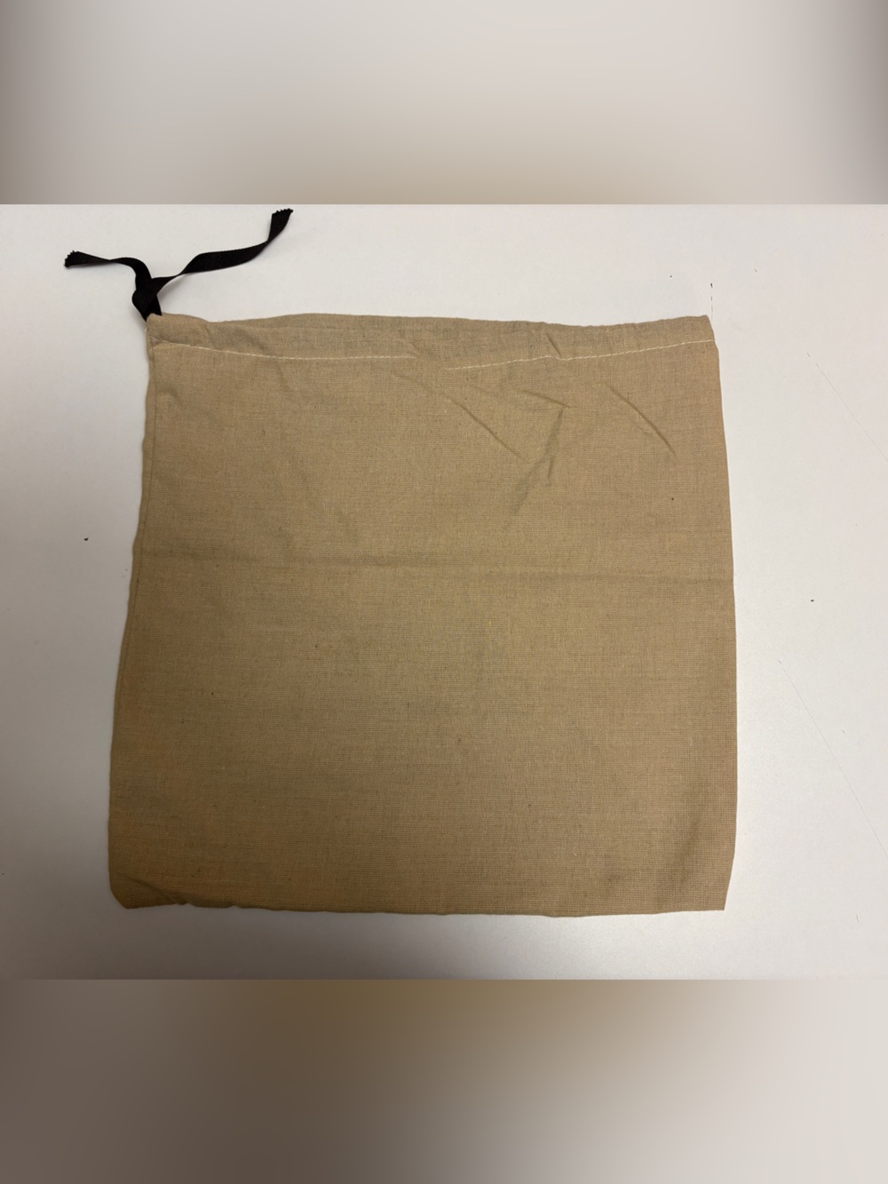 Gucci Beige Canvas Drawstring Storage Pouch with Black Ribbon - Picture 2 of 2
